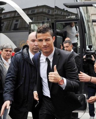 Ronaldo dressed up
